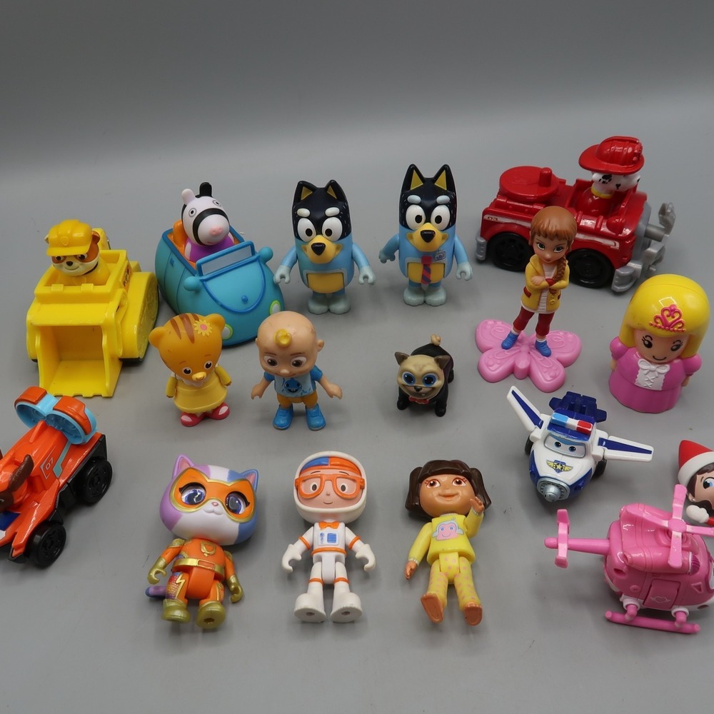 Preschool Cartoon Figure Lot Bluey Cocomelon Paw Patrol Peppa Dora